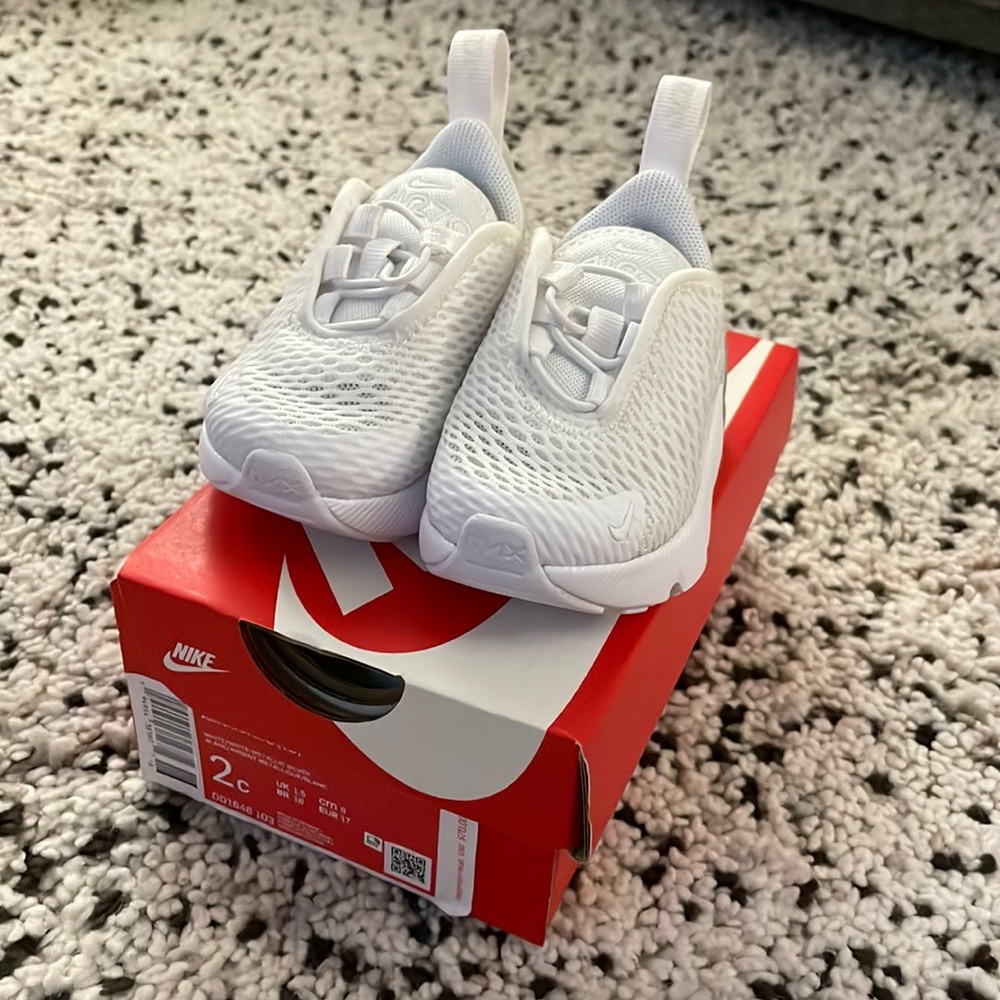 Air Max 270 - 2c - never worn